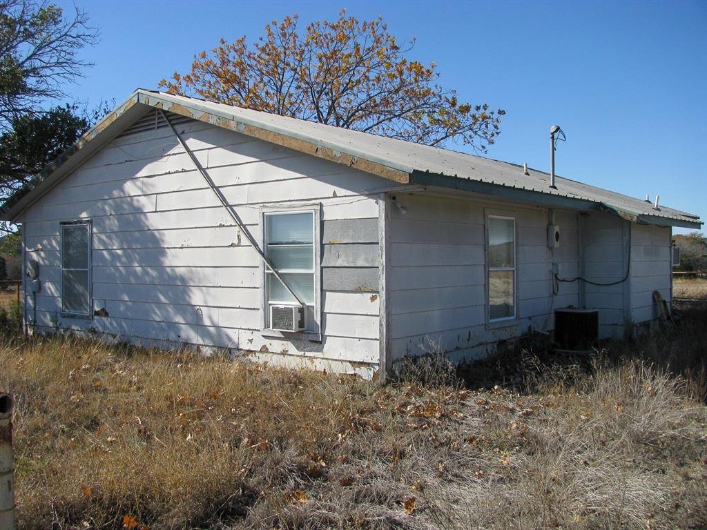 House in Evant, Texas, United States 3 - 16516130