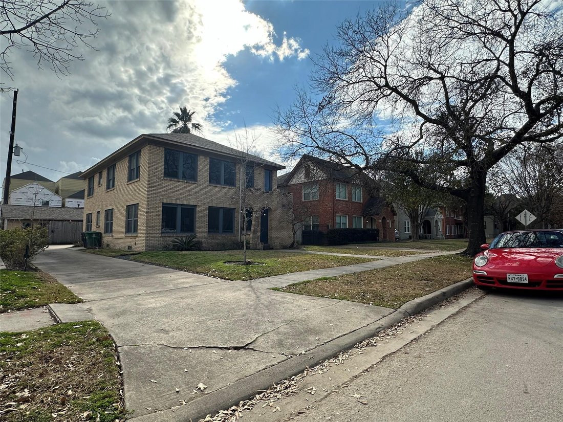 Houston, Texas, United States 2 - 16529715