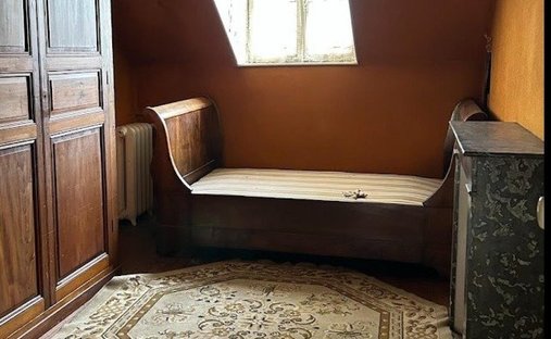 Castle for Sale in Saint-Leu-la-Forêt, Île-de-France, France