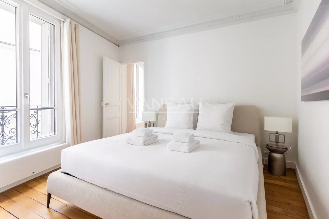 Apartment in Gros Caillou, Paris 7e Arrondissement, Paris 5 - 16529046