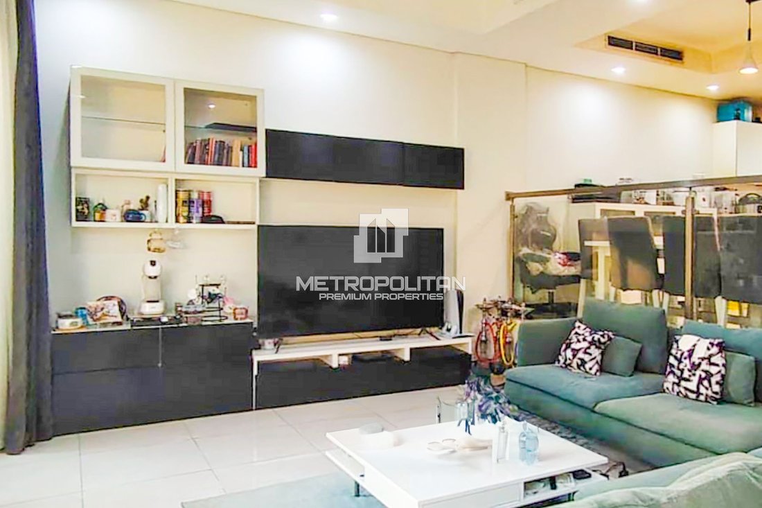 Villa in Jebel Ali Village, Dubai, United Arab Emirates 2 - 16523314