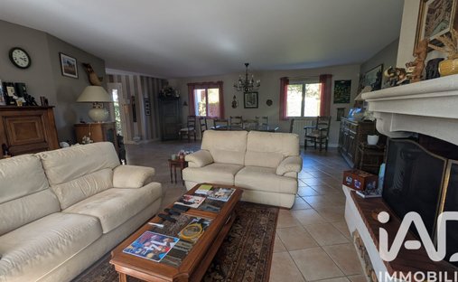 Léognan Xviiith Century Castle Annex Park Swimming Pool Tennis