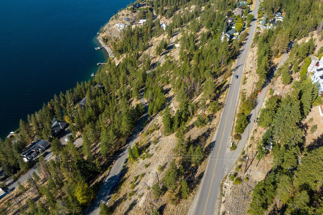 Land in Kelowna, British Columbia, Canada 3 - 16530394