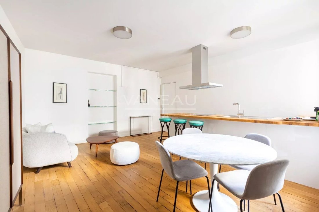 Apartment in Gros Caillou, Paris 7e Arrondissement, Paris 3 - 16529046