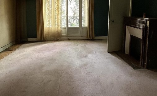 Castle for Sale in Saint-Leu-la-Forêt, Île-de-France, France