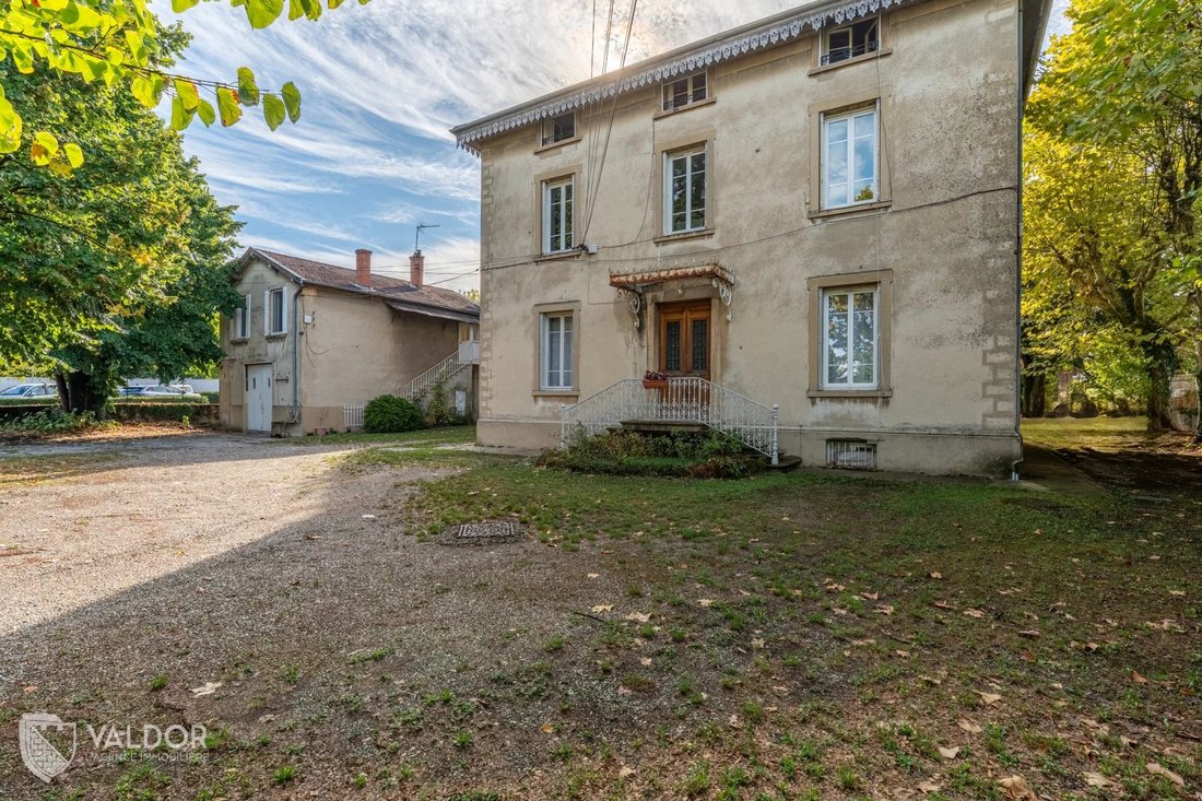 House in Sathonay-Camp, Auvergne-Rhône-Alpes, France 2 - 16528939