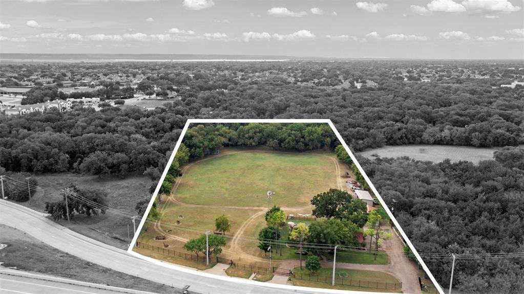 House in Grand Prairie, Texas, United States 5 - 16516769