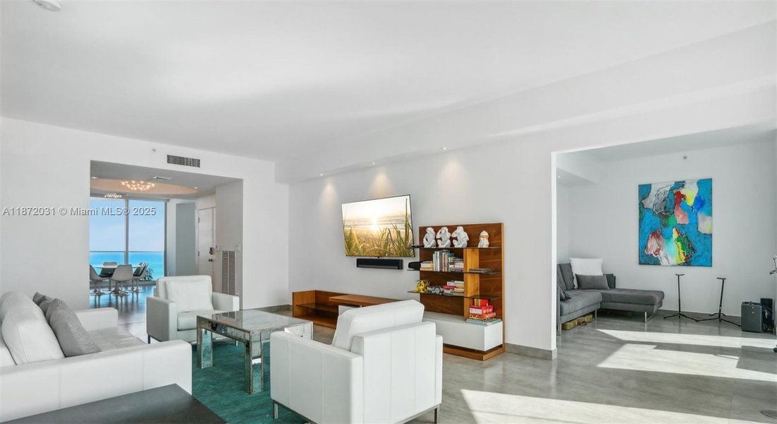 Condo in Miami Beach, Florida, United States 5 - 16520254