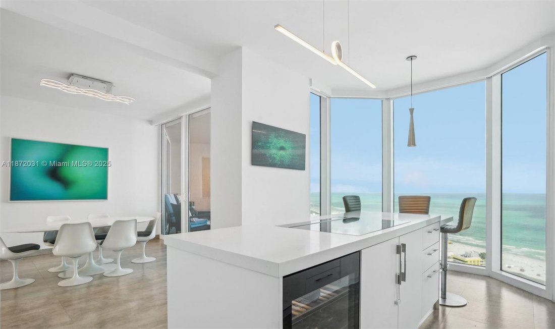 Condo in Miami Beach, Florida, United States 3 - 16520254