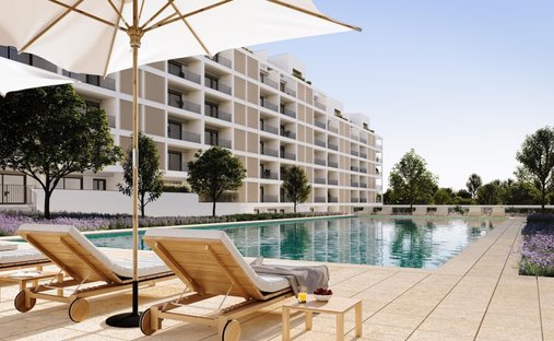 Apartment in Santo António dos Cavaleiros, Lisbon, Portugal 1