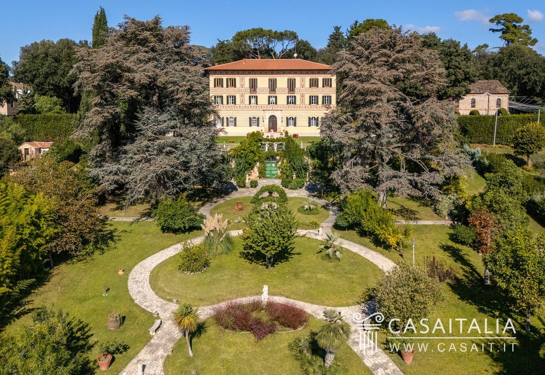 Villa in Monteprandone, Marche, Italy 1 - 16531173