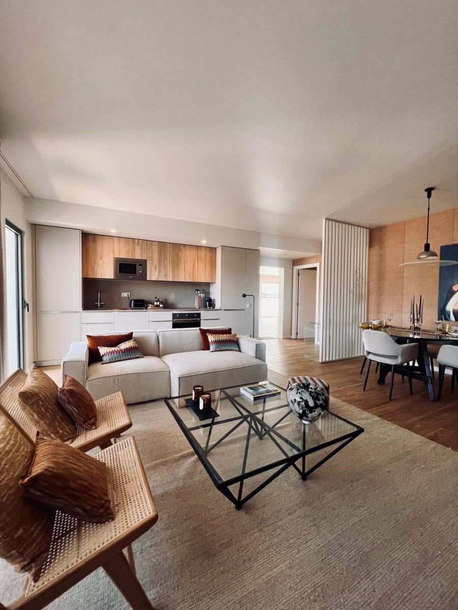 Apartment in Santo António dos Cavaleiros, Lisbon, Portugal 3 - 16532729