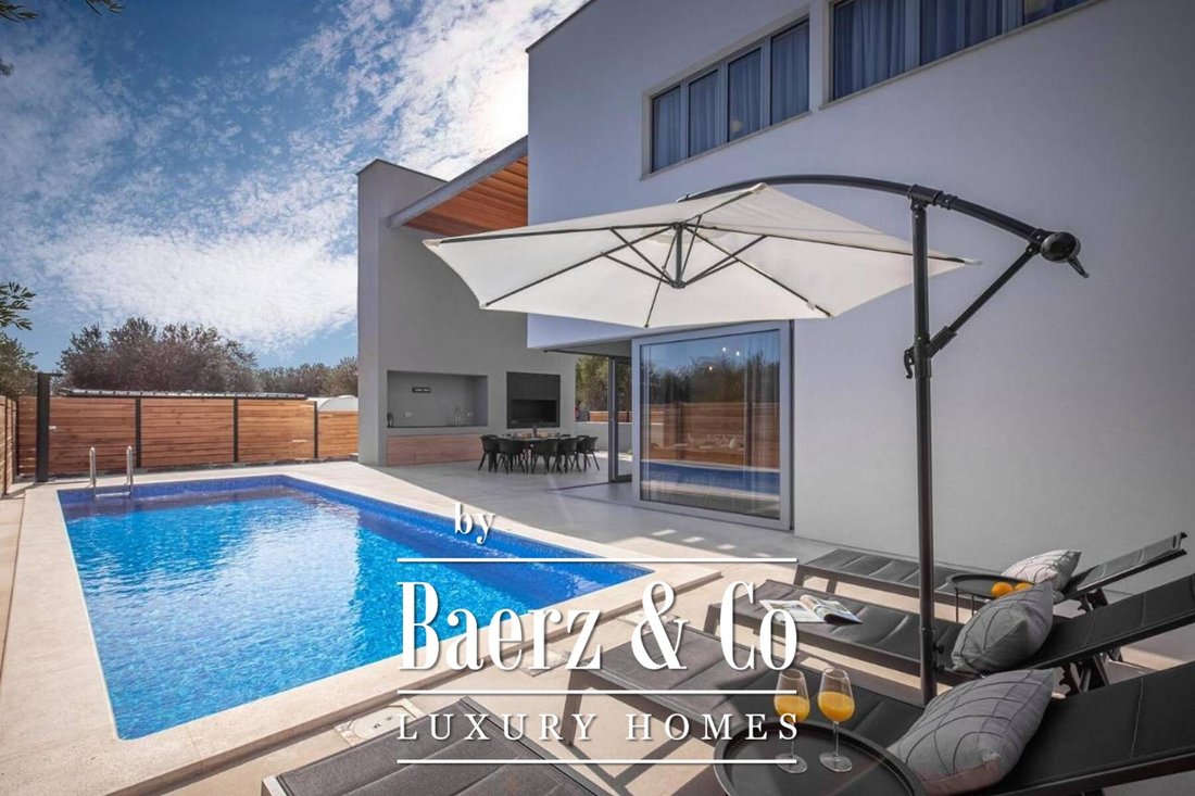 Villa en Sveti Filip i Jakov, Zadar, Croacia 3 - 13352214