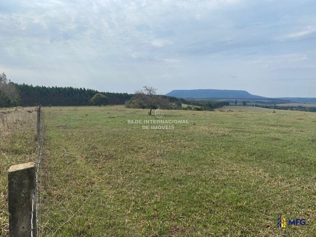Farm Ranch in Guareí, State of São Paulo, Brazil 1 - 16531577