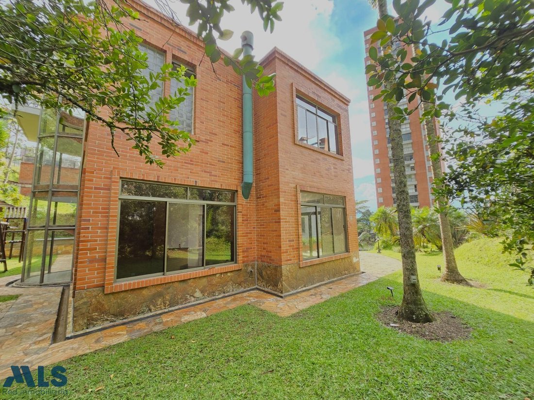House in Medellín, Antioquia, Colombia 2 - 16531349