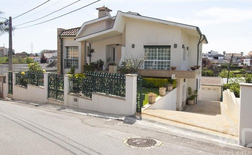 Townhouse in Ribeirao Preto, Braga, Portugal 1