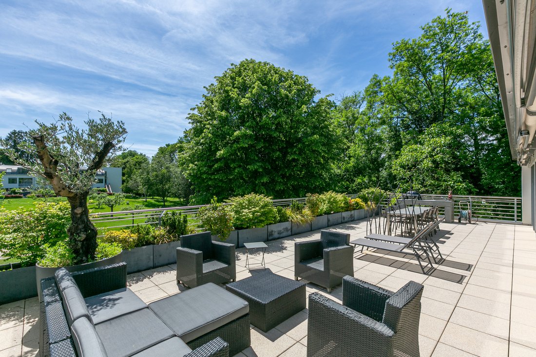 Stunning Loft Of 338sqm, Terrace Of 85sqm, Park 3ha, Near Carouge