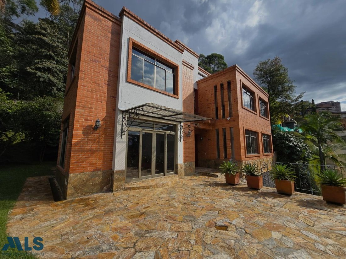 House in Medellín, Antioquia, Colombia 4 - 16531349