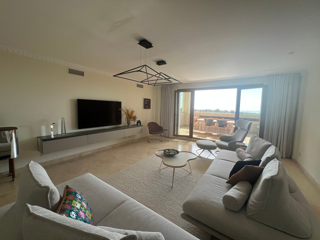 Apartment in Estepona, Andalusia, Spain 2 - 16532759