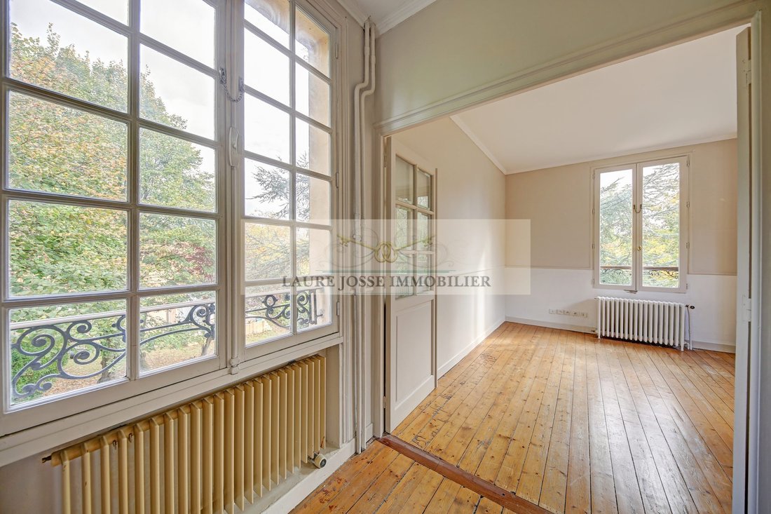 House in Chatou, Ile-de-France, France 5 - 16532598