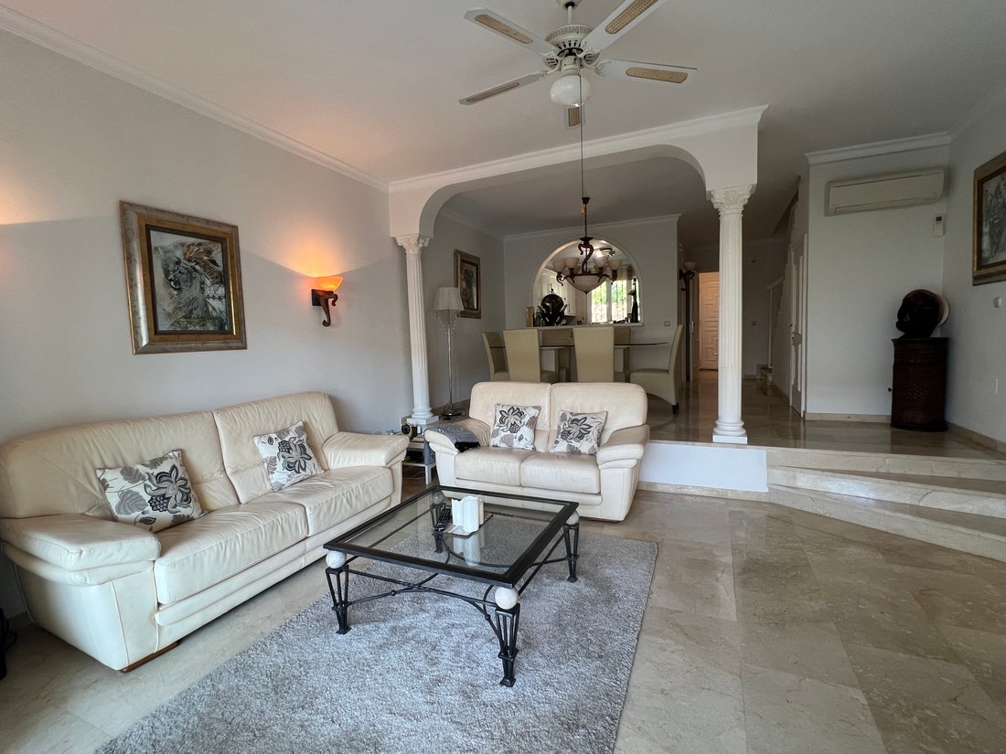 Townhouse in Estepona, Andalusia, Spain 2 - 16532661