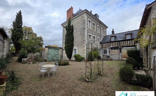 Castle for Sale in Amboise, Centre-Val de Loire, France