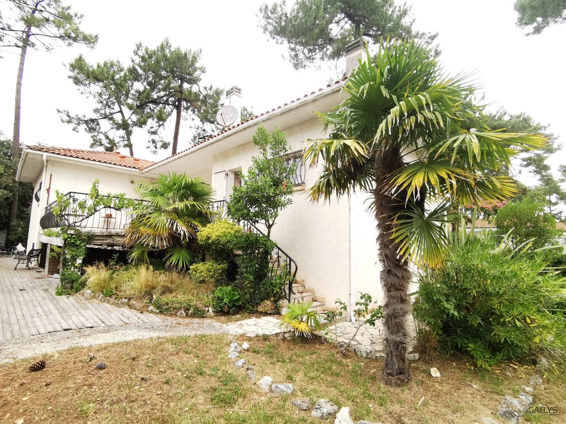 Villa in Nord Est Vallieres, Saint-Georges-de-Didonne, France 4 - 16532492