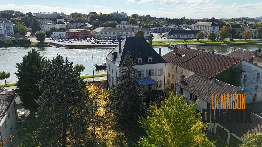 House in Ville Basse-Centre Ville, Gray, France 4 - 16532572