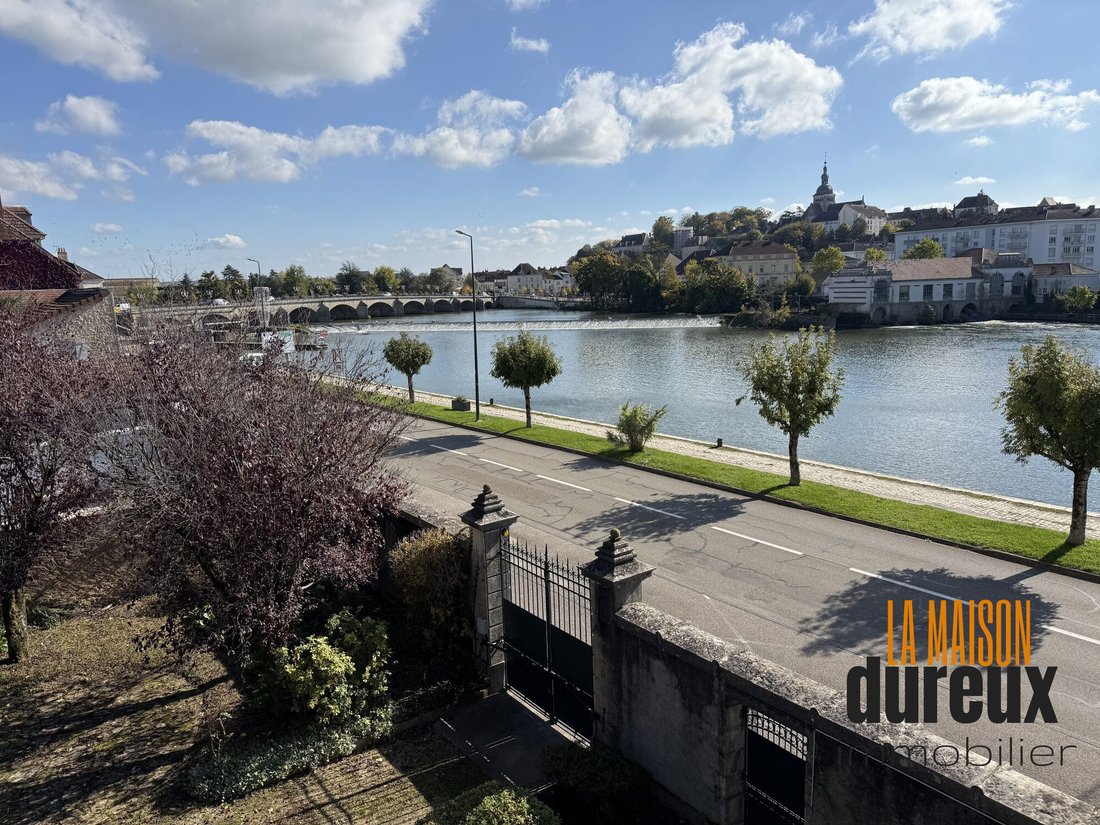 House in Ville Basse-Centre Ville, Gray, France 2 - 16532572
