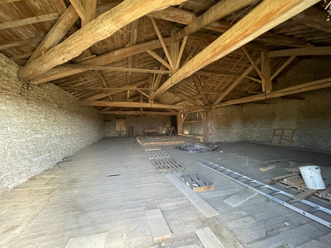 Farm Ranch in Ratieres, Auvergne-Rhône-Alpes, France 2 - 16532541