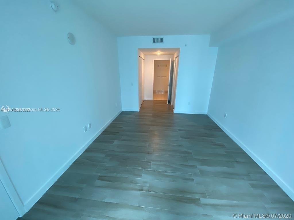 Condo in Miami, Florida, United States 2 - 16504265