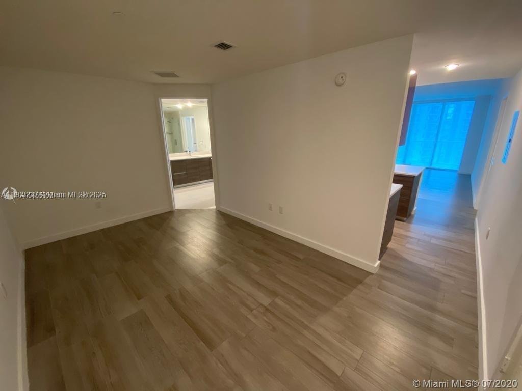Condo in Miami, Florida, United States 3 - 16504265