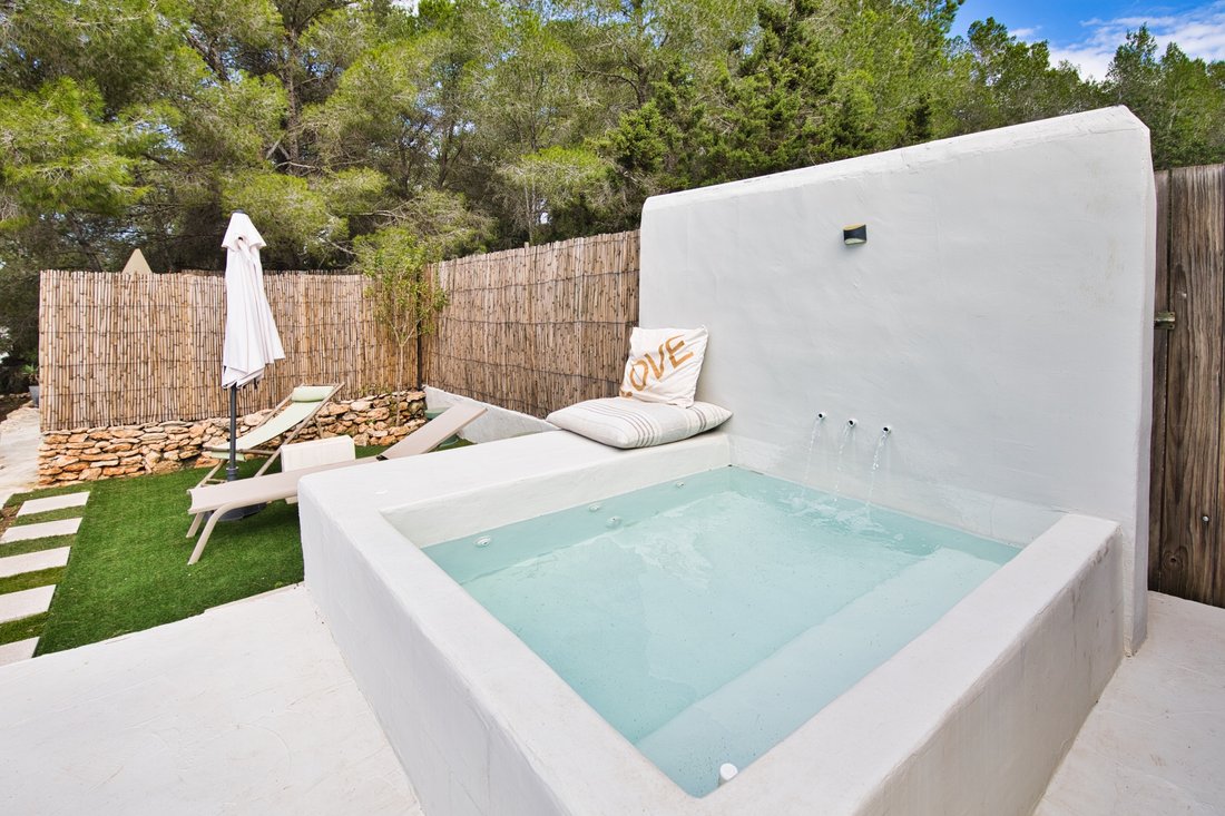 Finca in Sant Antoni de Portmany, Balearic Islands, Spain 2 - 16536507