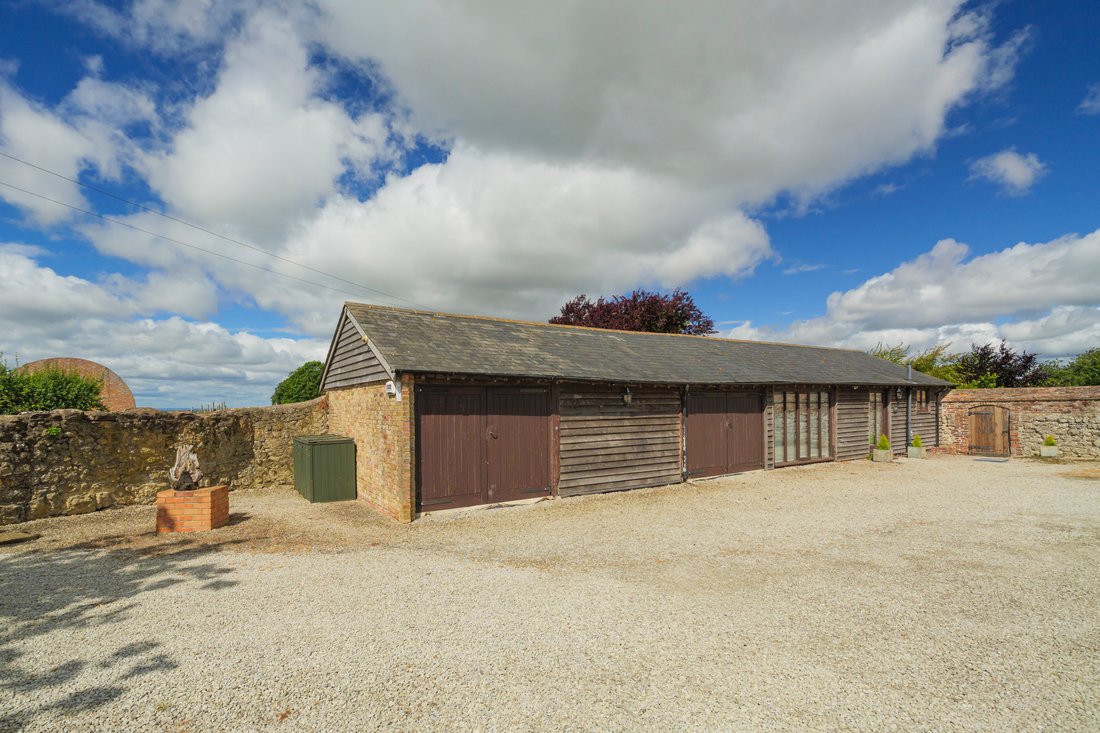 House in Aldington, England 5 - 16538086