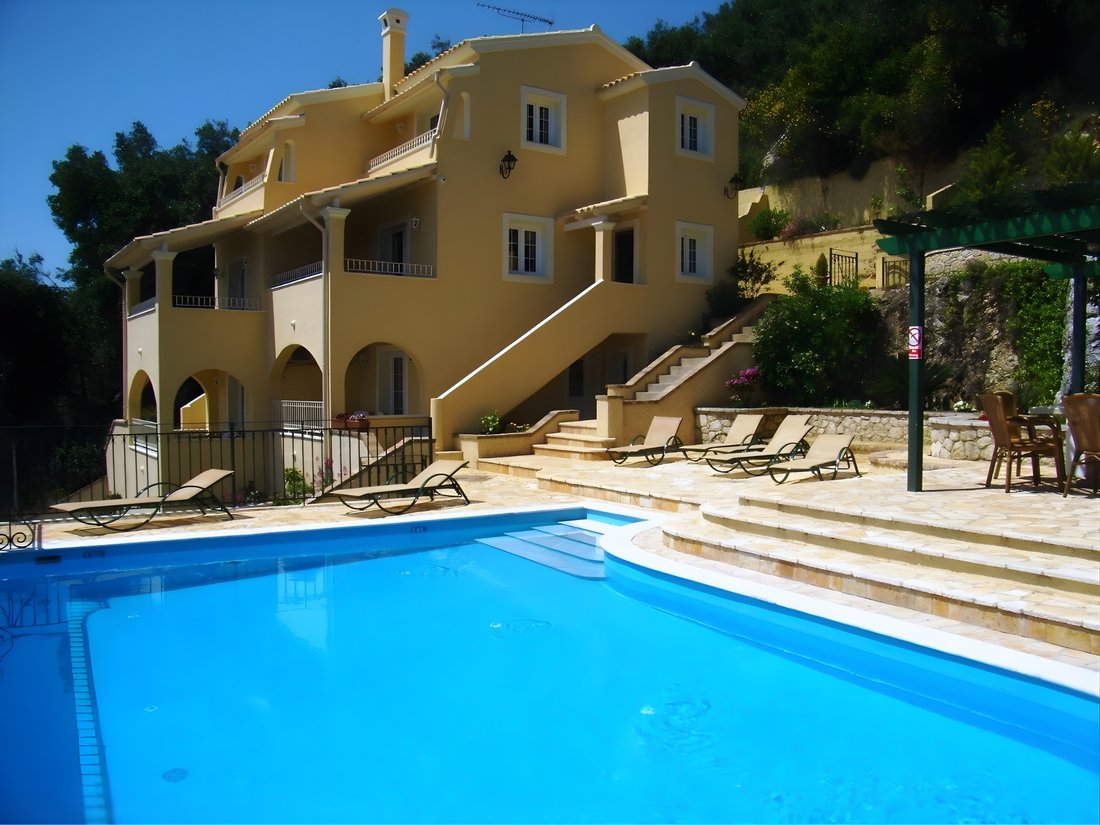Villa in Kassopaia, Peloponnese, Western Greece and the Ionian, Greece 1 - 11915829