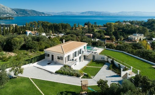 Villa in Korfu, Peloponnese, Western Greece and the Ionian, Griechenland 1