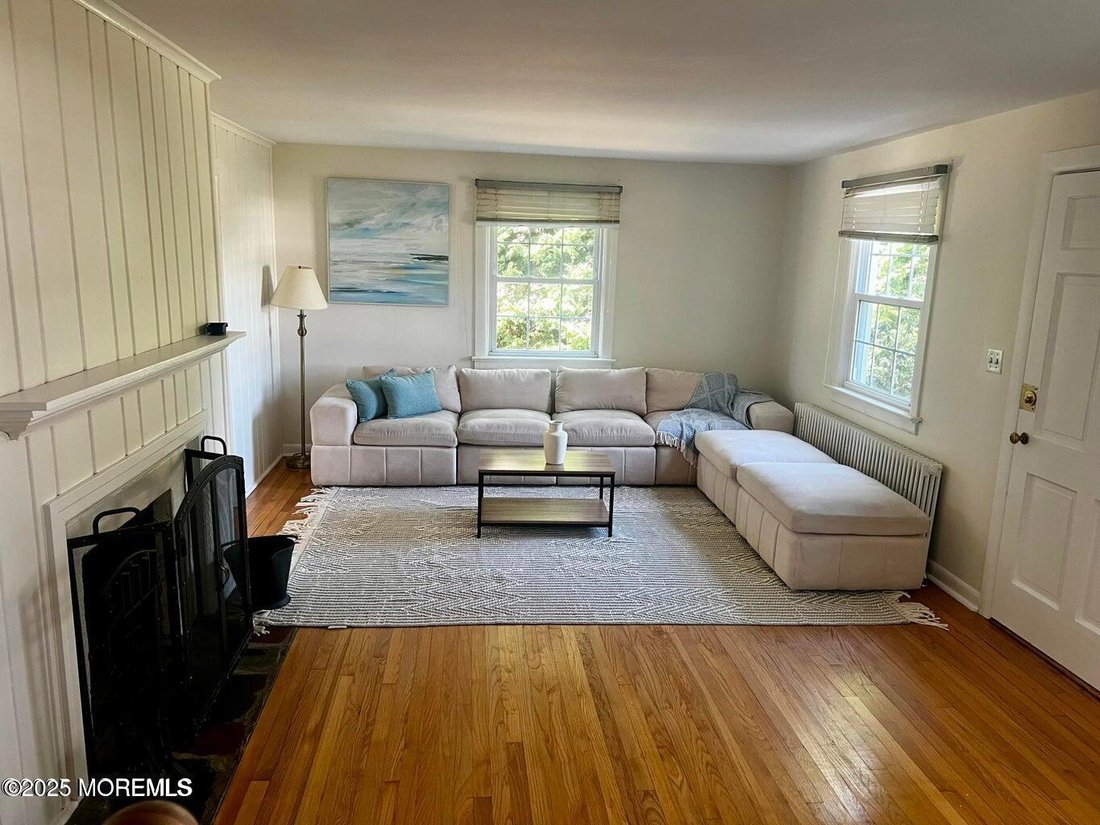 House in Oakhurst, New Jersey, United States 3 - 16473567