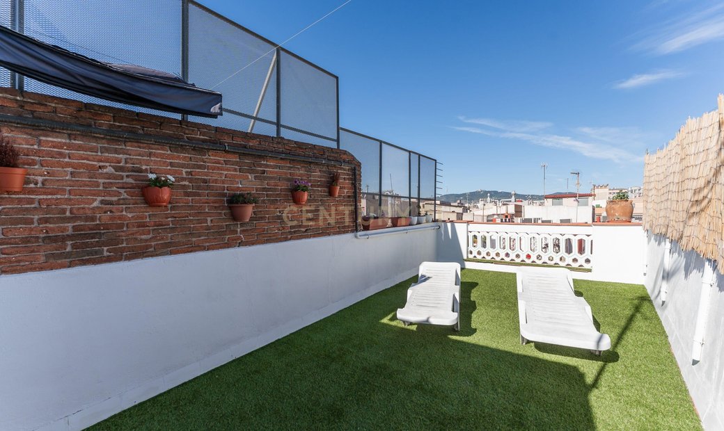 View of Exclusive Apartment With Private Rooftop In Ciutat Vella, Barcelona ...