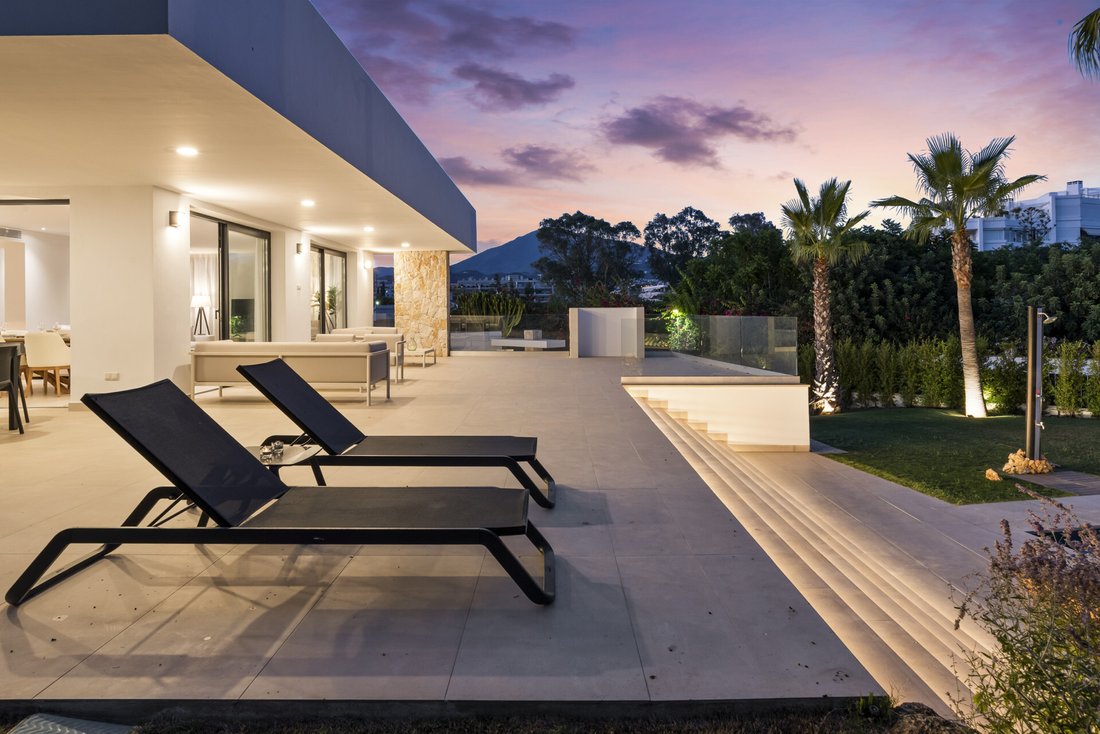Villa in Marbella, Andalusia, Spain 2 - 16536639