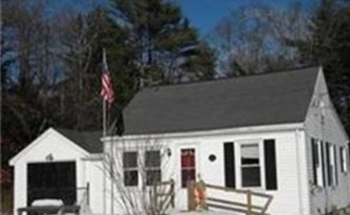 Land in Middleborough, Massachusetts, United States 1