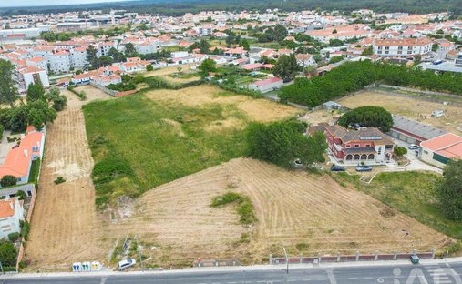 Land in Marinha Grande, Leiria District, Portugal 1