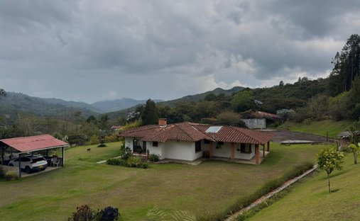 Finca in Los Salados, Antioquia, Colombia 1