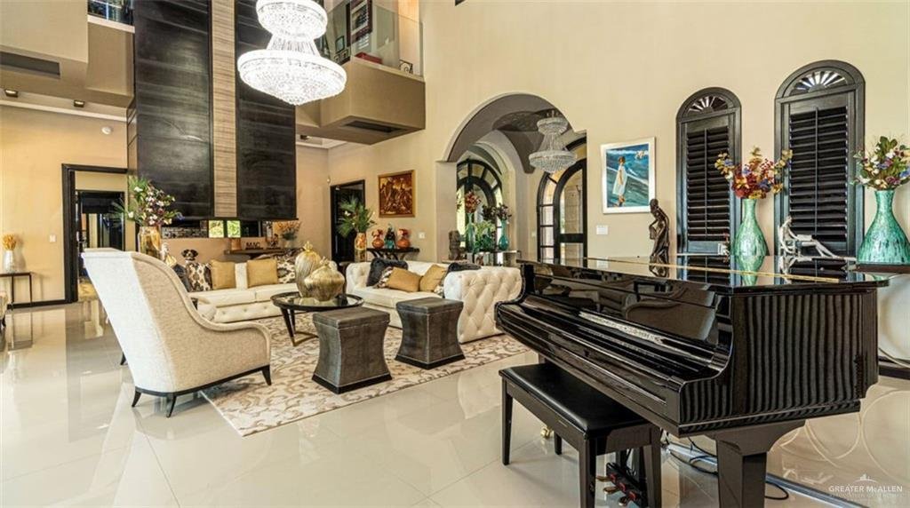 House in Mission, Texas, United States 3 - 16534390