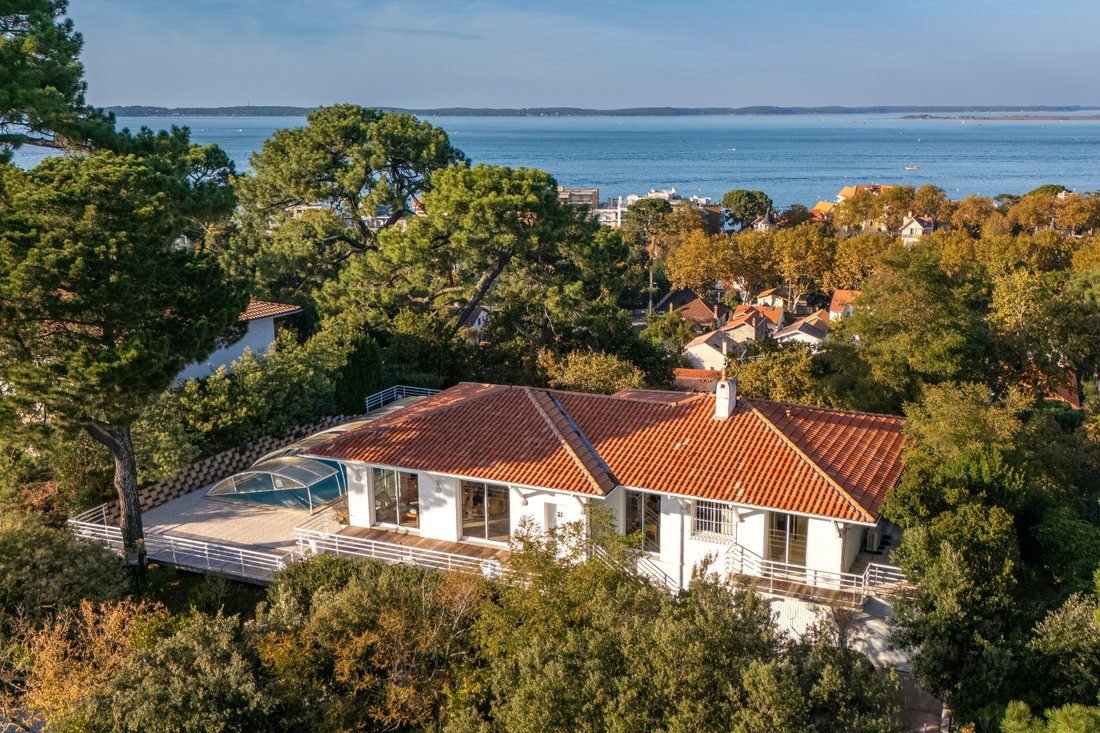 House in Arcachon, Nouvelle-Aquitaine, France 3 - 16535272