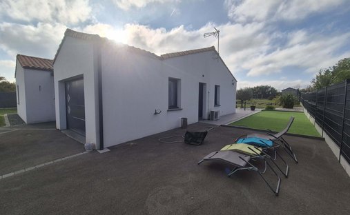 Castle for Sale in Anglès, Occitanie, France