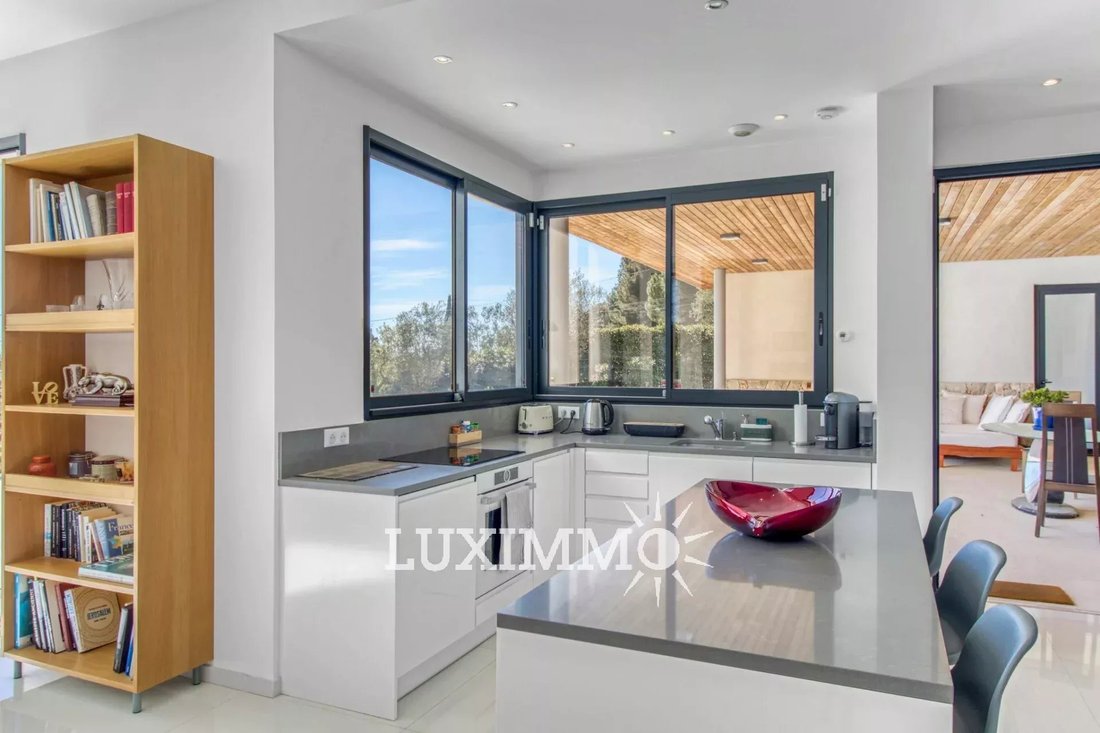Villa in Mougins, Provence-Alpes-Côte d'Azur, France 5 - 13970423