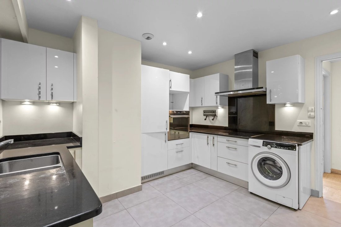Apartment in Sainte Catherine, Le Cannet, France 5 - 16534492