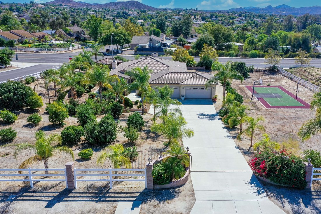 House in Riverside, California, United States 3 - 16534777
