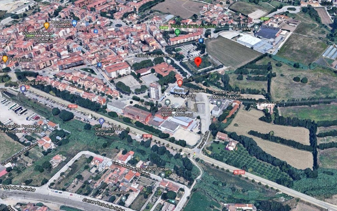 Land in Figueres, Catalonia, Spain 4 - 16533582