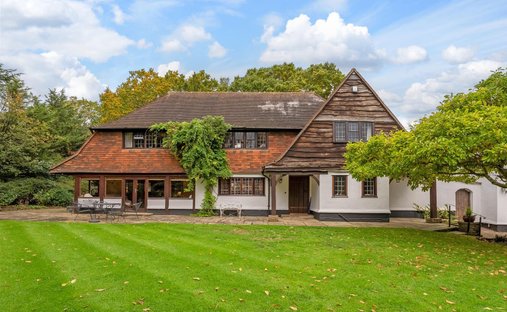 House in Lower Camden, Bromley, England 1